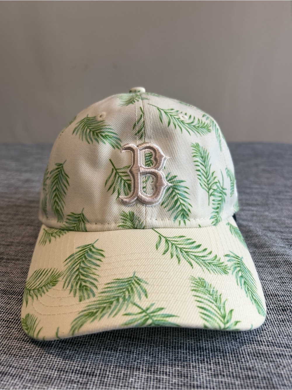 Women's New Era White Boston Red Sox Palms 9TWENTY Adjustable Hat
